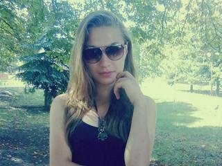 SchatzyBonny - Hello, guys! I'm nice girl with great body and lust to sex,Im young girl and I like to know more about sex, I like experimenting, to give and get plasure!