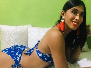 QueenSamanthaTS - Hello im samantha your sexy tanned tranny girl, will give you satisfaction. Come on and join me!